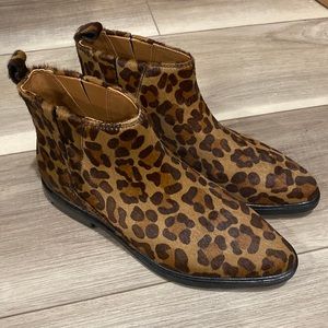 NEW Via Spiga Emelin Calf Hair Ankle Bootie Boots